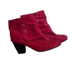 Covington Ankle Booties.  Cuff Slouch with Buttons.  Size 10